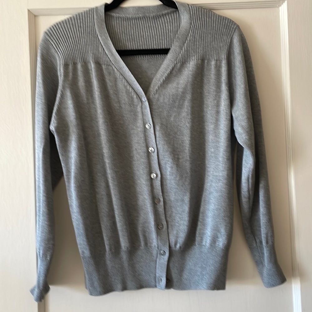 NWOT LilySilk Cardigan
